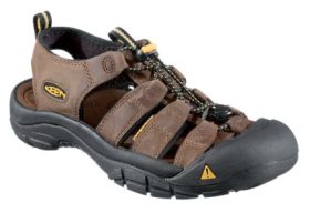KEEN Newport Leather Hiking Sandals for Men - Bison - 10.5M