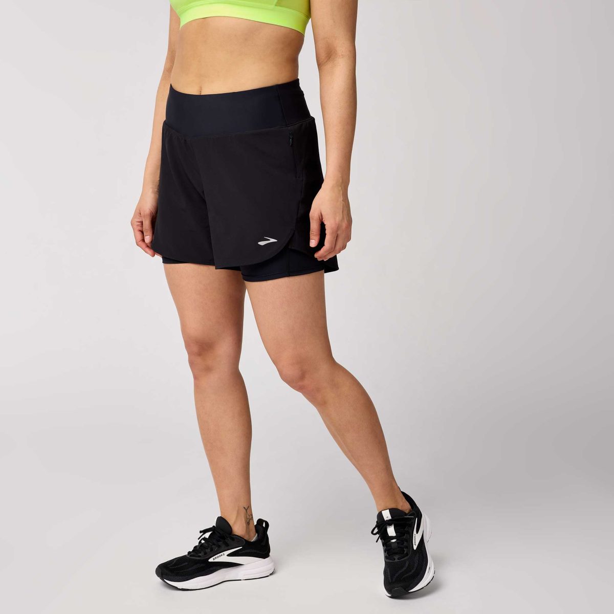 Brooks Chaser 5" 2-in-1 Short 2.0 Women's Running Apparel Black