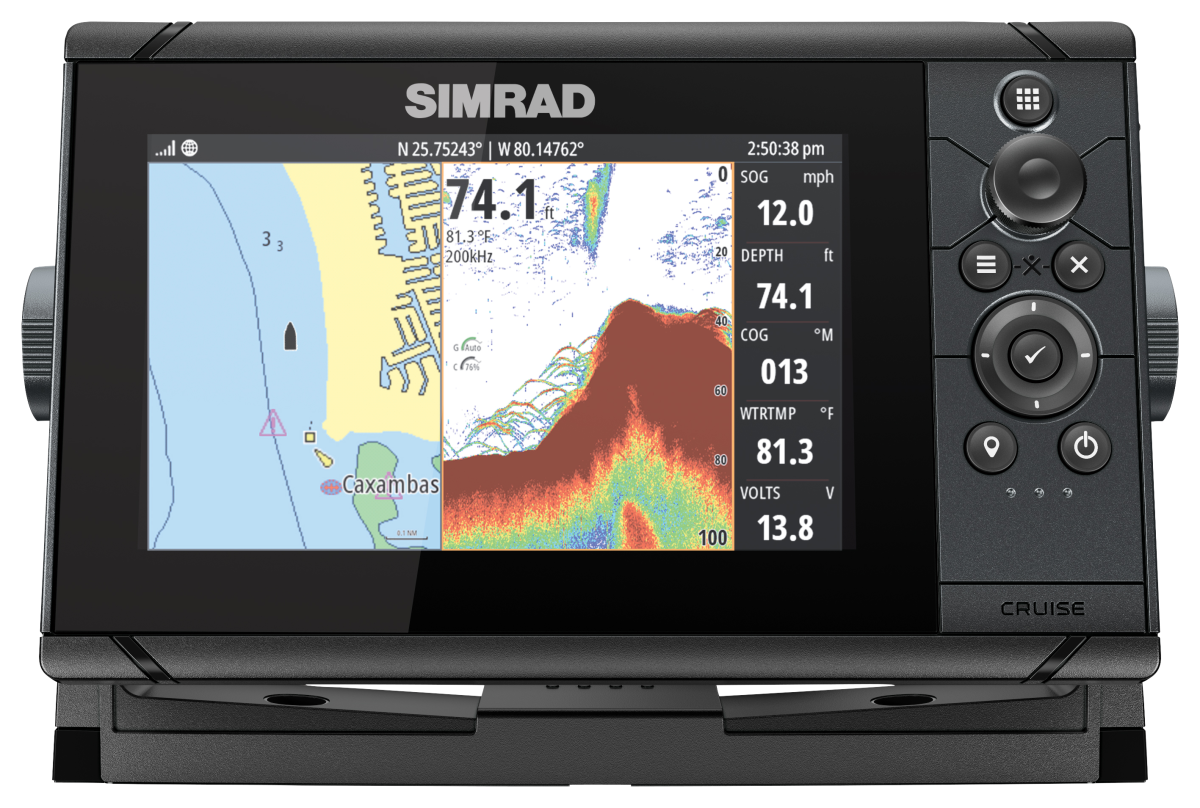 Simrad Cruise 7 Fishfinder/Chartplotter with US Coastal Map and 83/200 Transducer