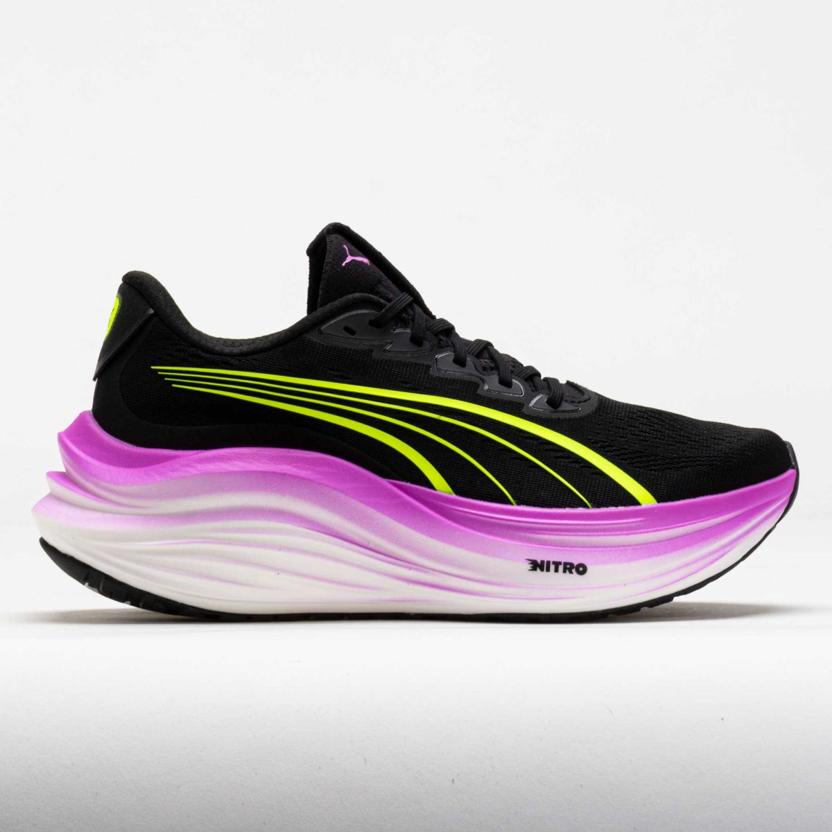 Puma MagMax NITRO Women's Running Shoes Puma Black/Yellow Alert Size 7 Width B - Medium