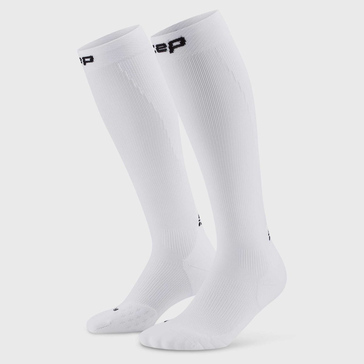 CEP The Core Run Socks 5.0 Men's Compression Gear White, Size 5